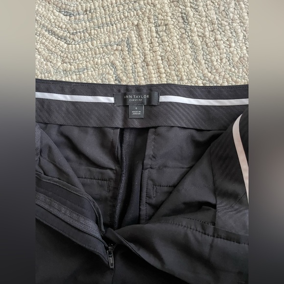 Ann Taylor the High Waist Ankle Pant in Curvy Fit - Picture 2 of 7